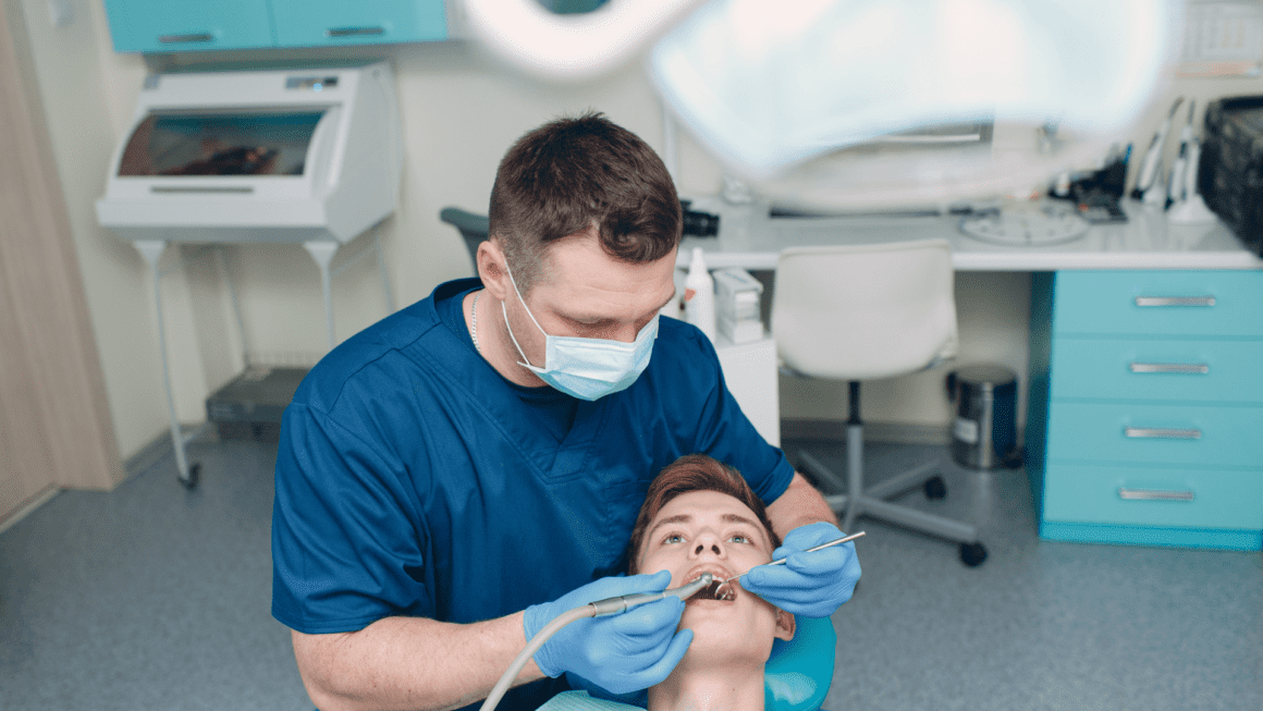 best orthodontic clinics in Deira